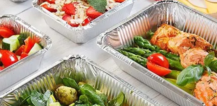 A ciência por trás dos recipientes de papel alumínio para alimentos: como eles mantêm os alimentos frescos e quentes
